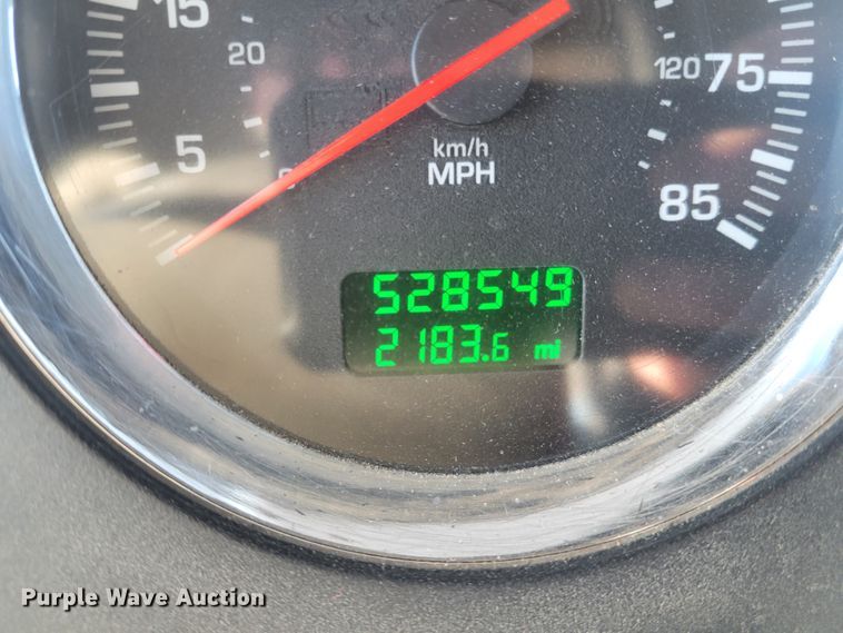 image for item KH9807 2012 Kenworth T800  semi truck