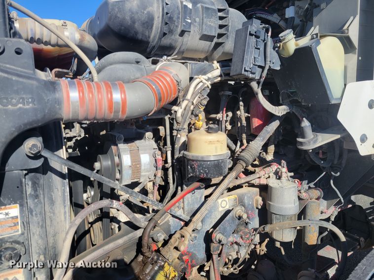 image for item KH9807 2012 Kenworth T800  semi truck