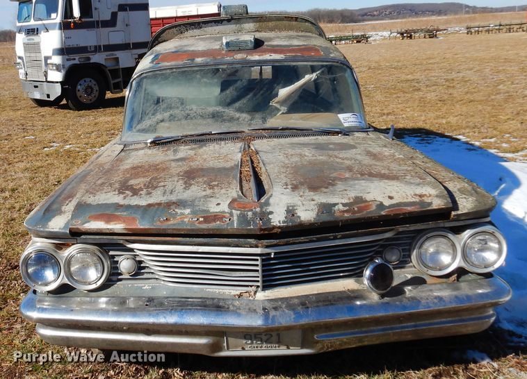 image for item DF0036 1960 Pontiac Bonneville  ambulance