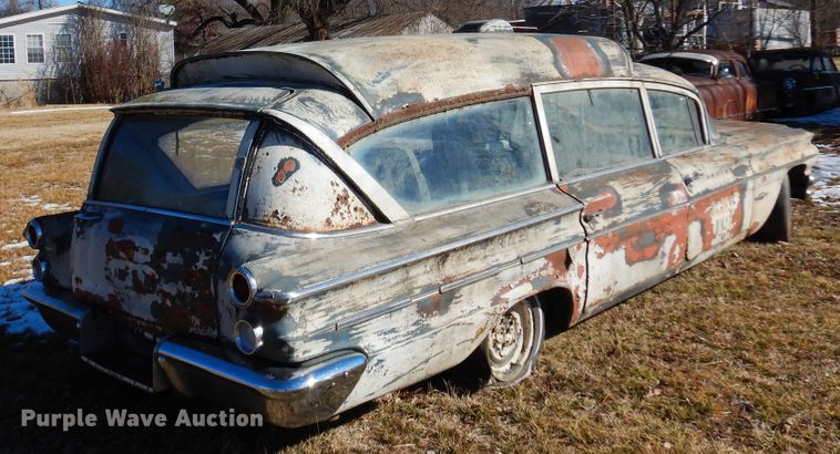 image for item DF0036 1960 Pontiac Bonneville  ambulance