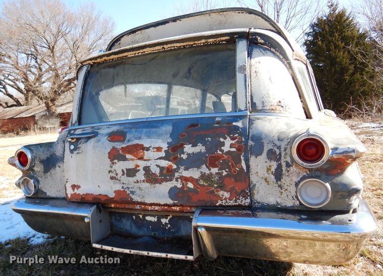 image for item DF0036 1960 Pontiac Bonneville  ambulance