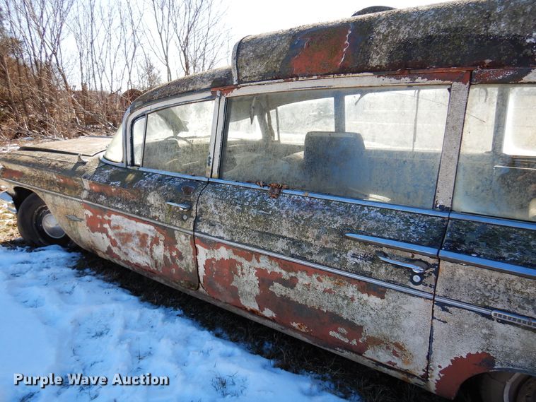 image for item DF0036 1960 Pontiac Bonneville  ambulance