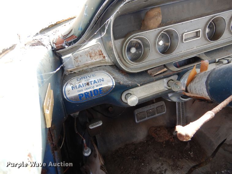 image for item DF0036 1960 Pontiac Bonneville  ambulance