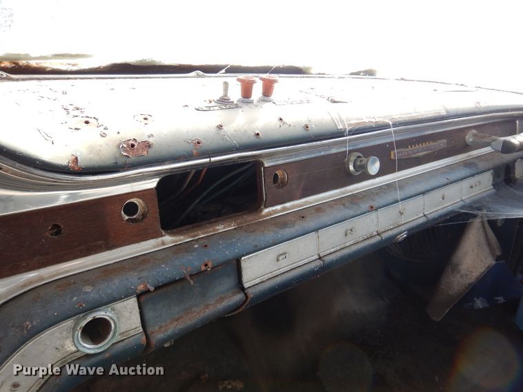 image for item DF0036 1960 Pontiac Bonneville  ambulance