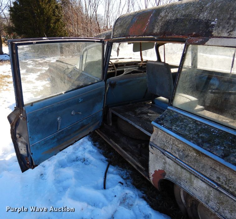 image for item DF0036 1960 Pontiac Bonneville  ambulance