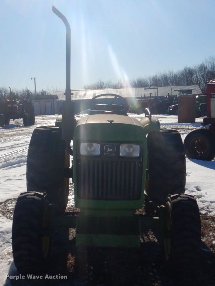 image for item DH8174 John Deere 850  tractor