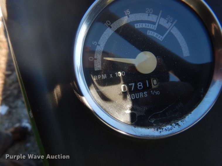 image for item DH8174 John Deere 850  tractor