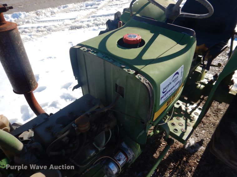 image for item DH8174 John Deere 850  tractor