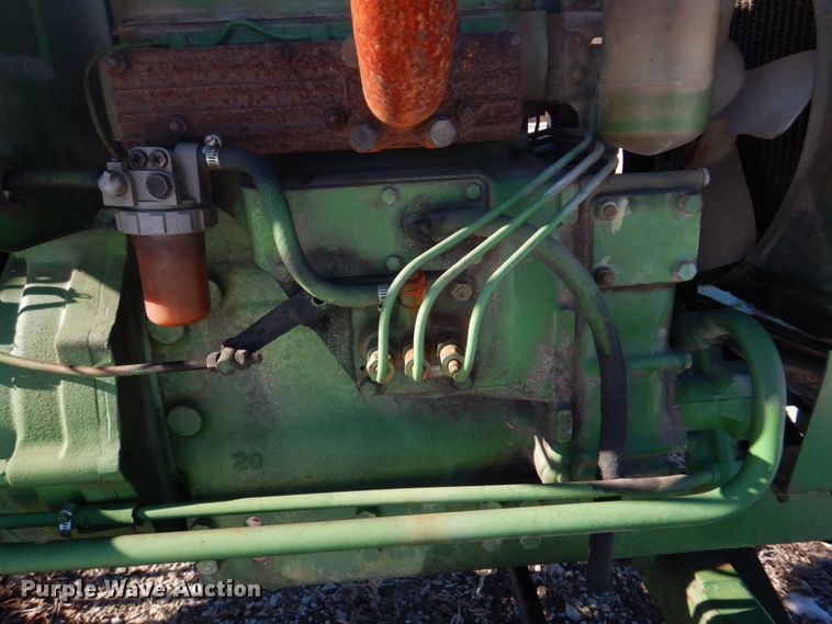image for item DH8174 John Deere 850  tractor