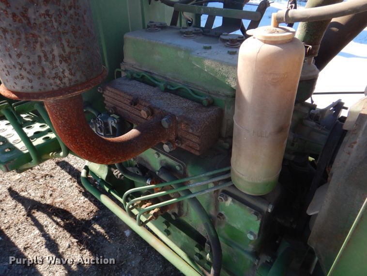 image for item DH8174 John Deere 850  tractor