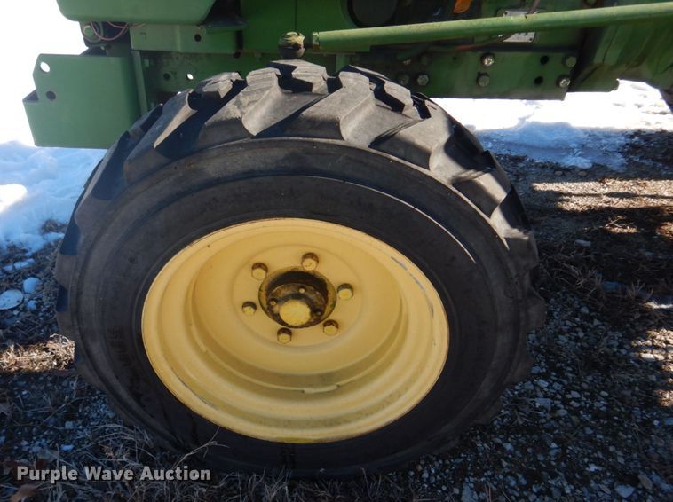 image for item DH8174 John Deere 850  tractor