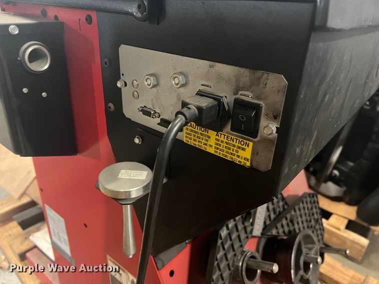 image for item DH8176 Snap-on EEWB304D  tire balancer