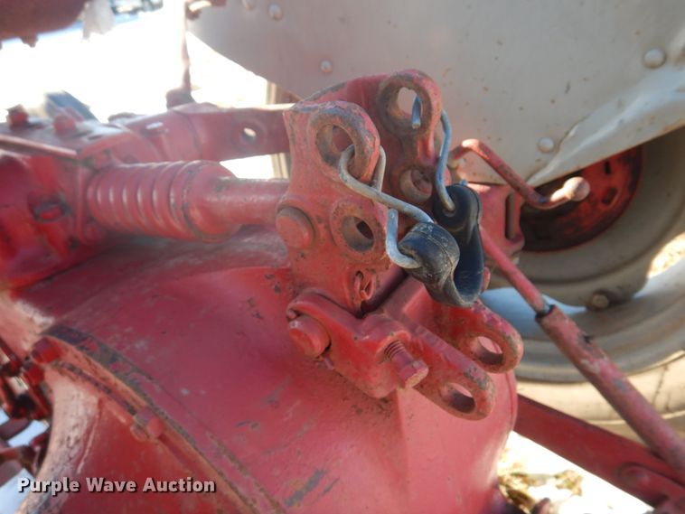 image for item DH8187 1955 Ford 600  tractor