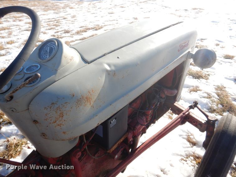 image for item DH8187 1955 Ford 600  tractor