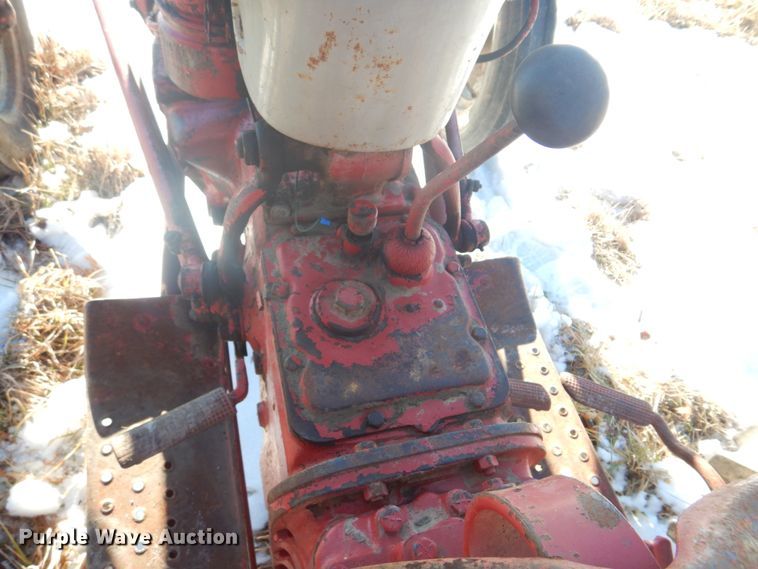 image for item DH8187 1955 Ford 600  tractor