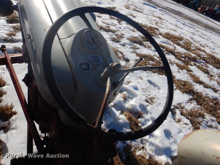 image for item DH8187 1955 Ford 600  tractor