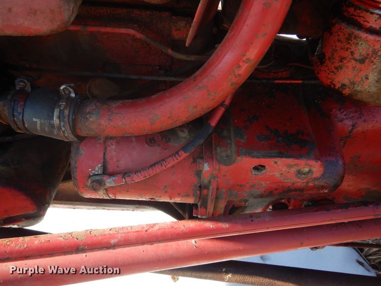 image for item DH8187 1955 Ford 600  tractor