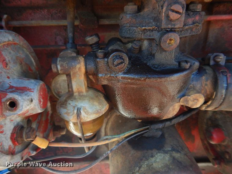 image for item DH8187 1955 Ford 600  tractor