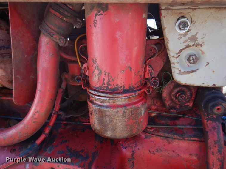 image for item DH8187 1955 Ford 600  tractor