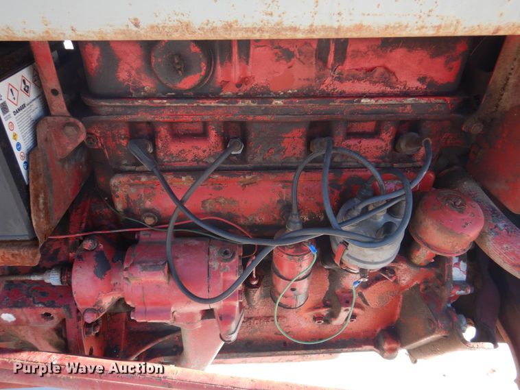 image for item DH8187 1955 Ford 600  tractor