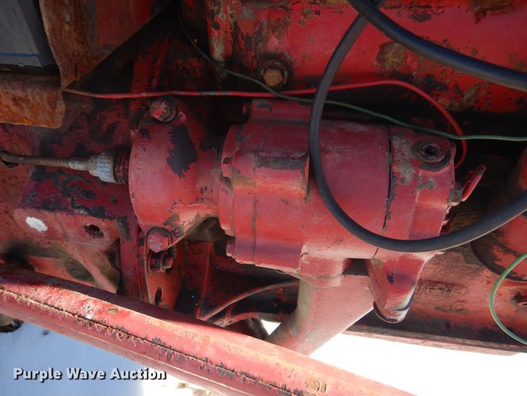 image for item DH8187 1955 Ford 600  tractor