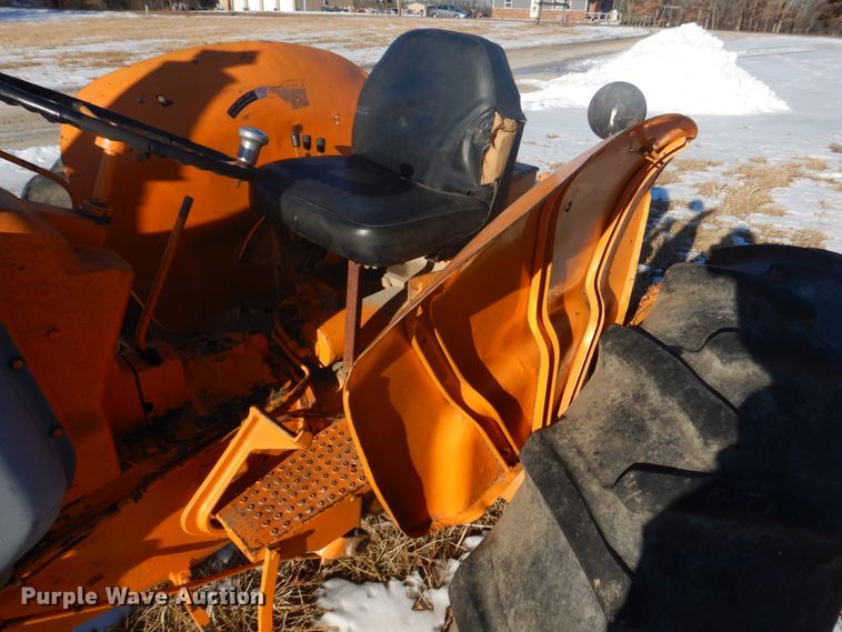 image for item DH8188 1957 Minneapolis Moline 445  tractor