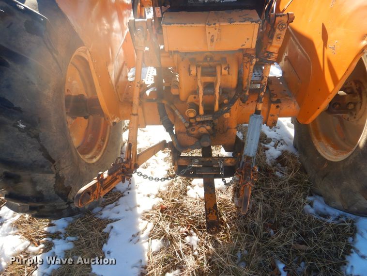 image for item DH8188 1957 Minneapolis Moline 445  tractor