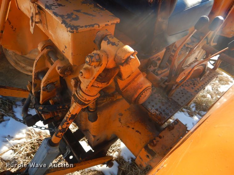 image for item DH8188 1957 Minneapolis Moline 445  tractor