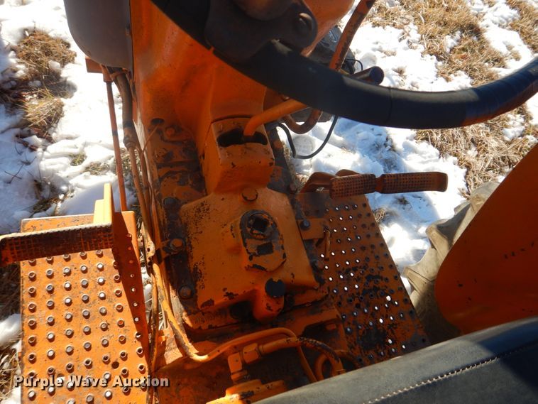 image for item DH8188 1957 Minneapolis Moline 445  tractor