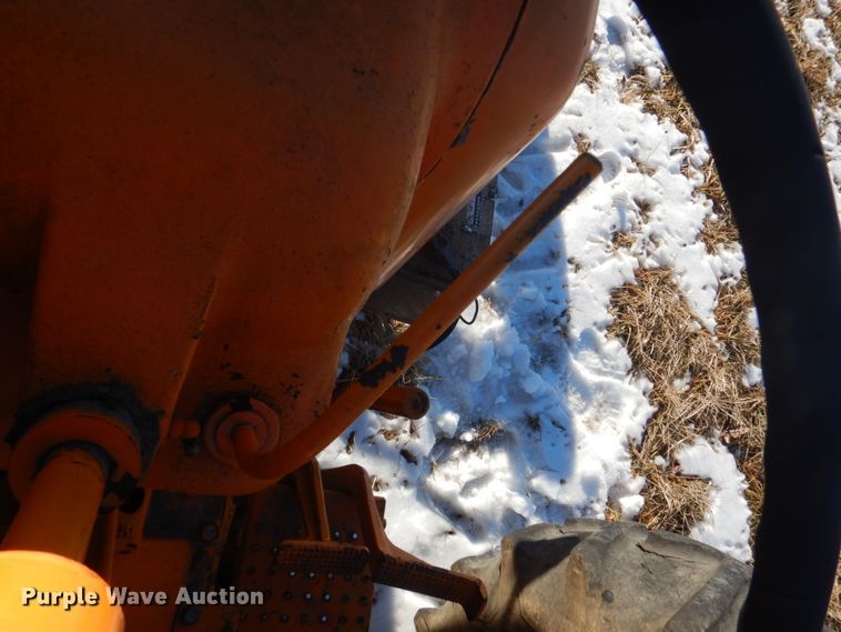 image for item DH8188 1957 Minneapolis Moline 445  tractor