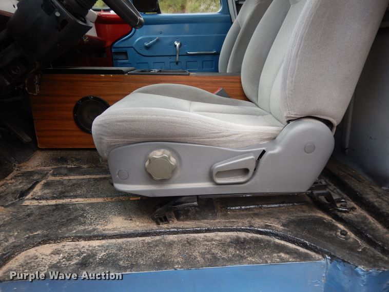 image for item DI8642 1959 Ford F150  pickup truck