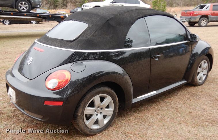 image for item DI8643 2007 Volkswagen New Beetle