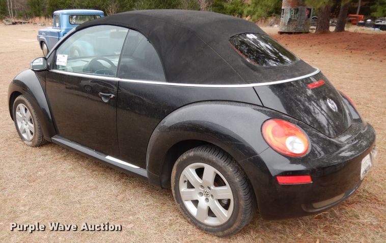 image for item DI8643 2007 Volkswagen New Beetle