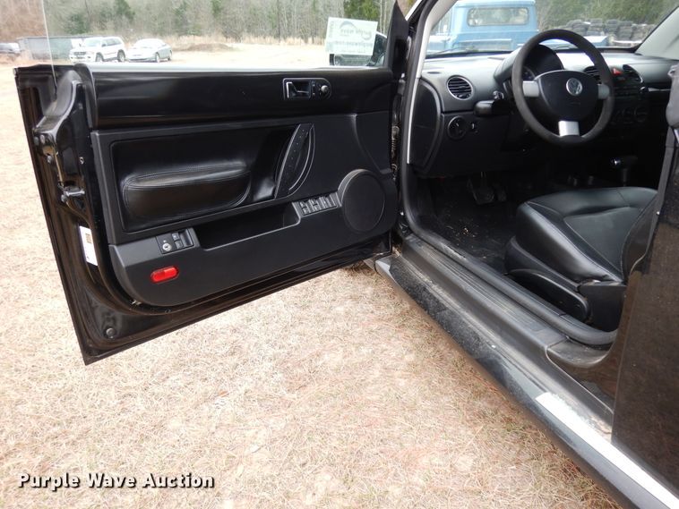 image for item DI8643 2007 Volkswagen New Beetle