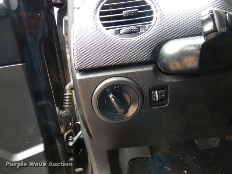 image for item DI8643 2007 Volkswagen New Beetle