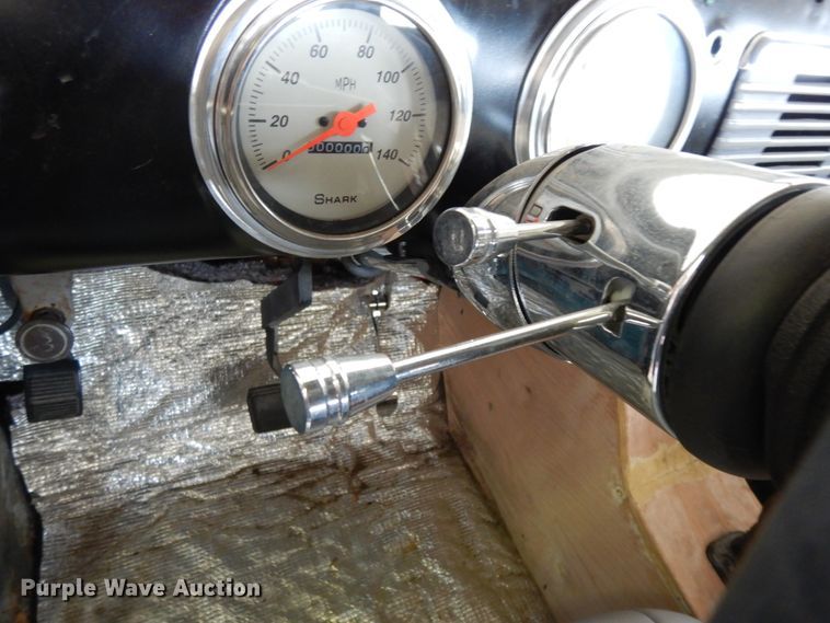 image for item DI8645 1952 Chevrolet  pickup truck