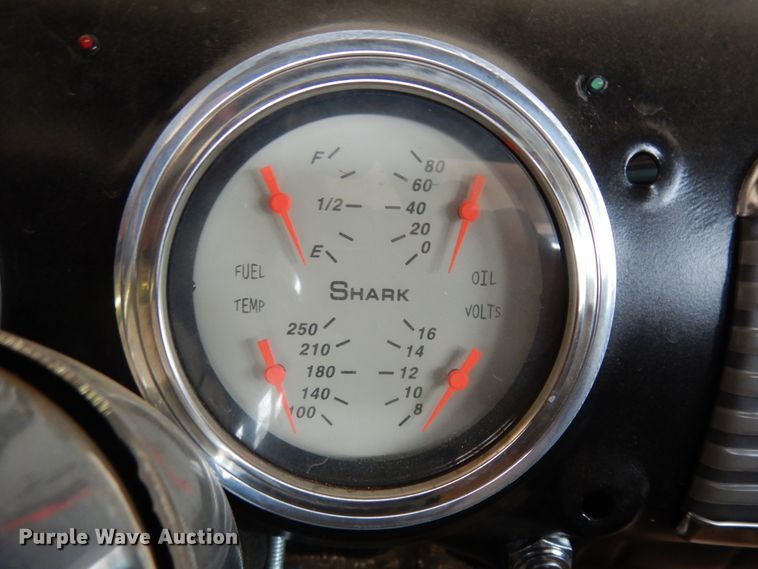 image for item DI8645 1952 Chevrolet  pickup truck