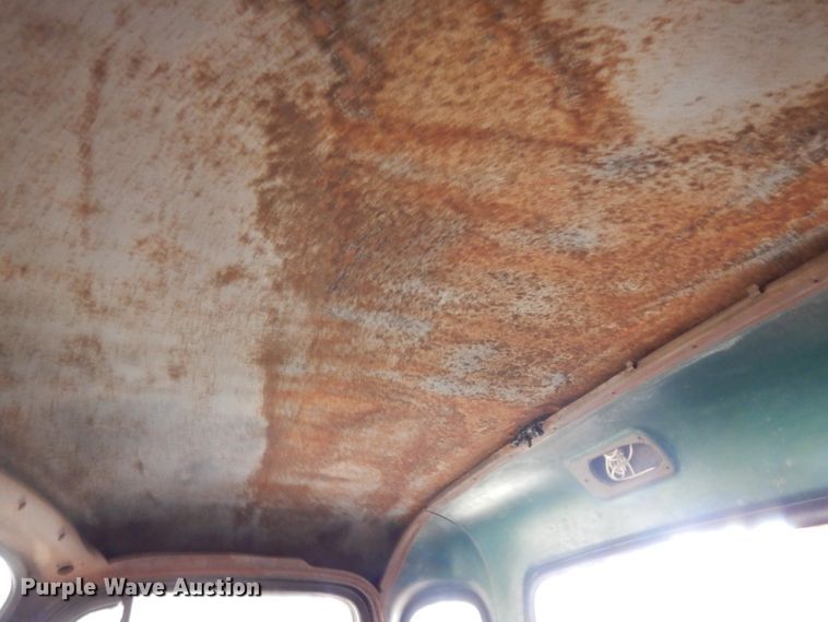 image for item DI8645 1952 Chevrolet  pickup truck