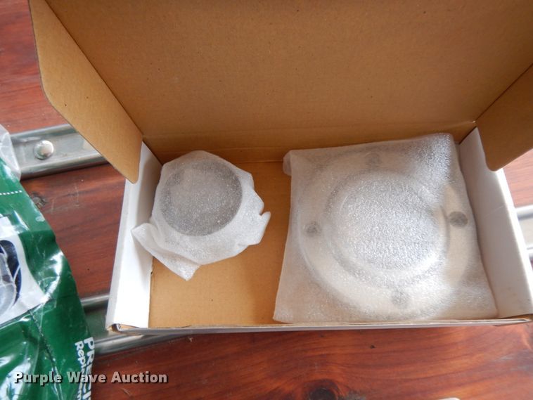 image for item DI8645 1952 Chevrolet  pickup truck