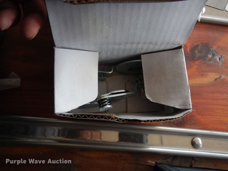 image for item DI8645 1952 Chevrolet  pickup truck