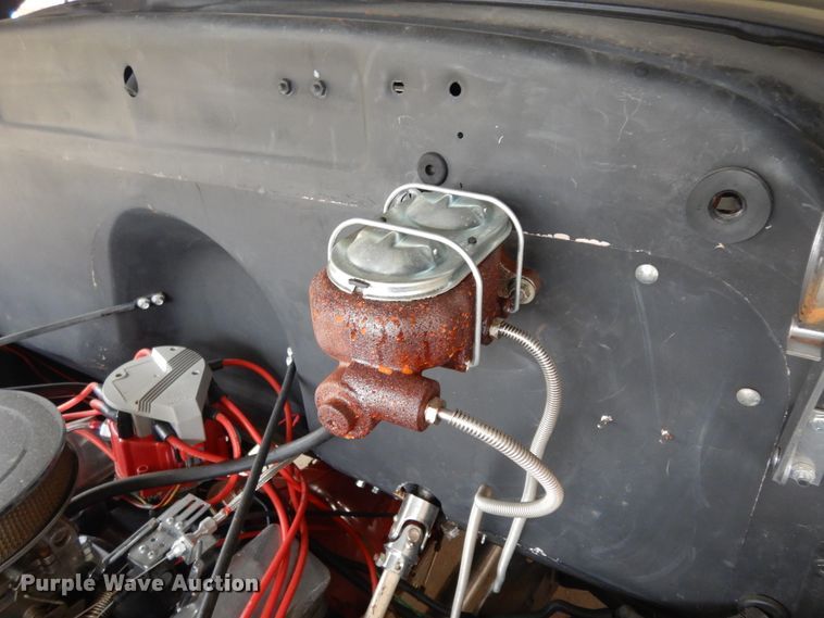 image for item DI8645 1952 Chevrolet  pickup truck