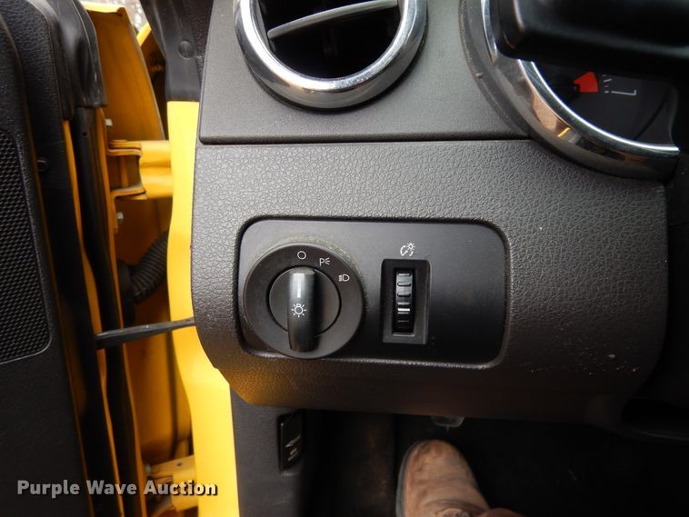 image for item DI8647 2005 Ford Mustang