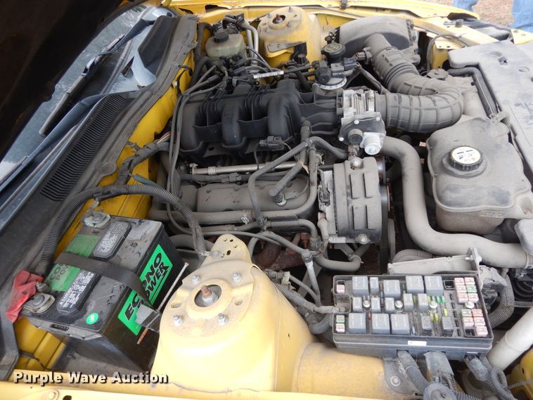 image for item DI8647 2005 Ford Mustang