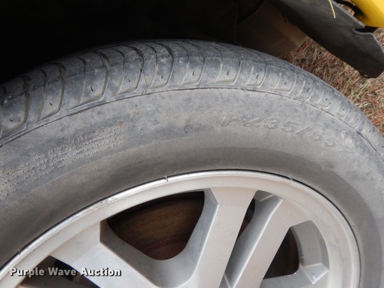 image for item DI8647 2005 Ford Mustang