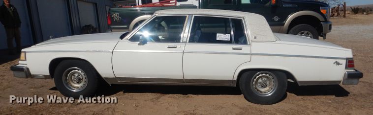 image for item DJ1265 1984 Buick Electra Park Avenue