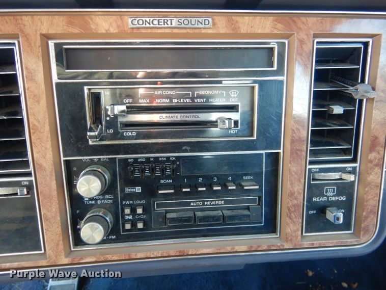image for item DJ1265 1984 Buick Electra Park Avenue