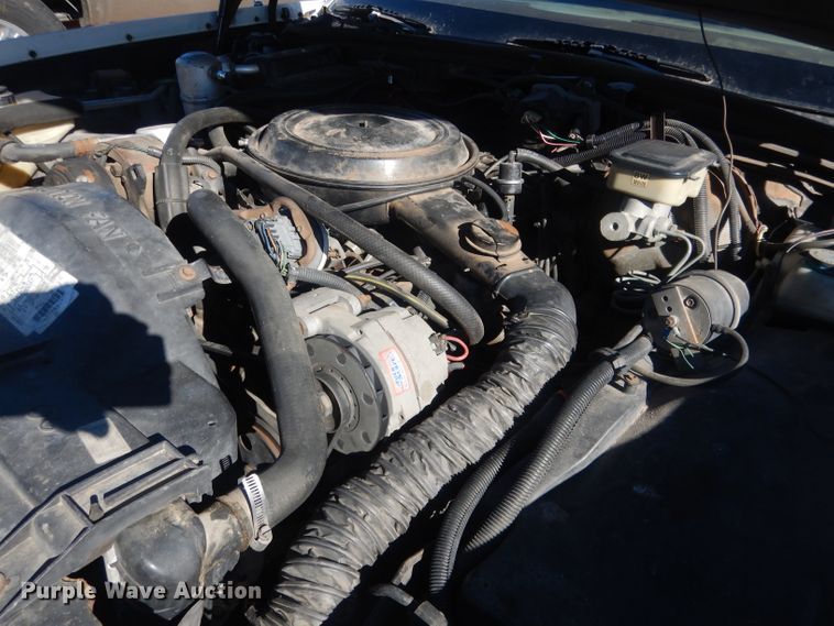 image for item DJ1265 1984 Buick Electra Park Avenue