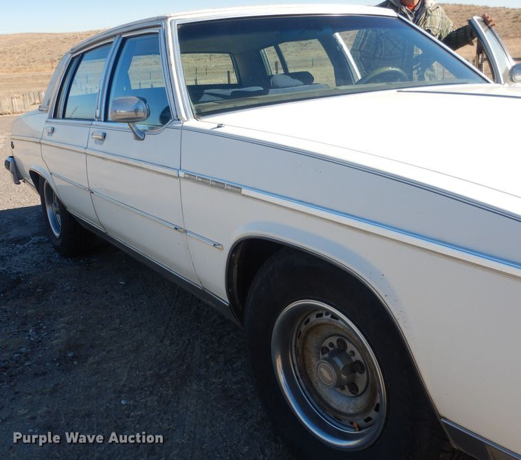 image for item DJ1265 1984 Buick Electra Park Avenue