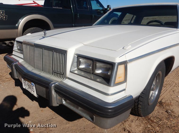 image for item DJ1265 1984 Buick Electra Park Avenue