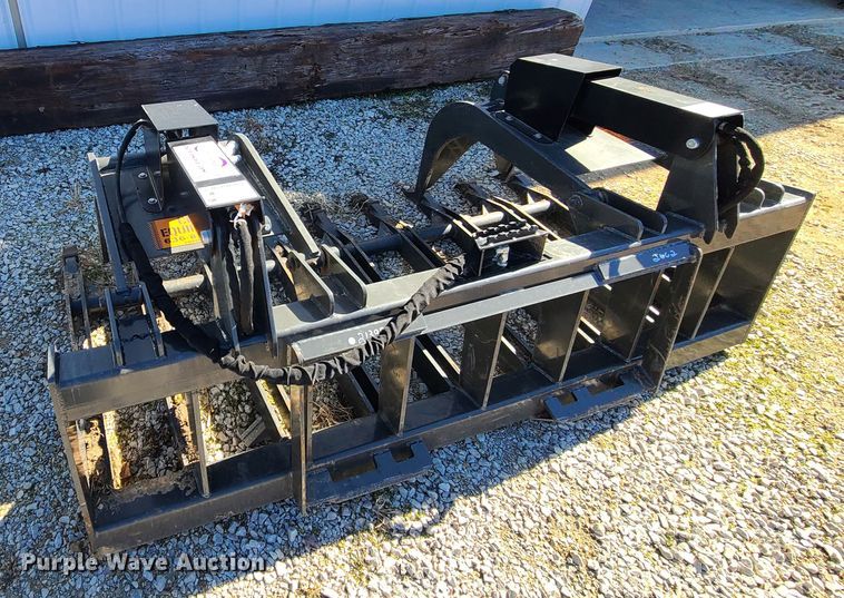 image for item DJ1723 84" W skid steer grapple bucket